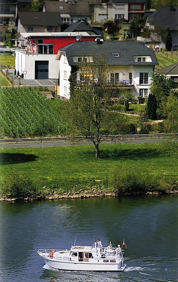 Weingut Bernd Hermes * Krov